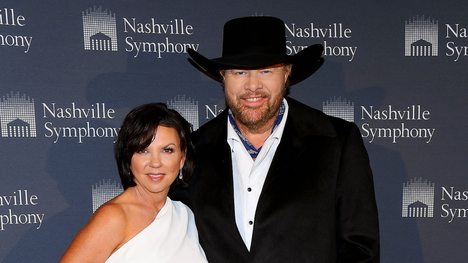 Toby Keith and Wife Tricia Lucus' Relationship Timeline | Us Weekly